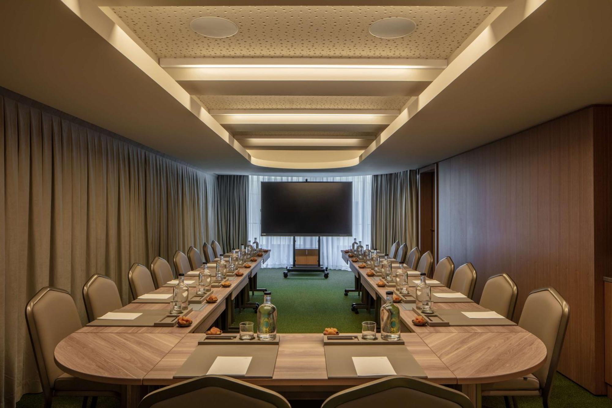 Anantara Plaza Nice Hotel - A Leading Hotel Of The World Exterior photo