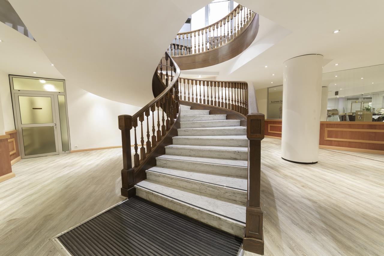 Anantara Plaza Nice Hotel - A Leading Hotel Of The World Exterior photo The staircase in the main entrance