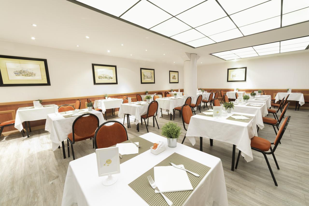 Anantara Plaza Nice Hotel - A Leading Hotel Of The World Exterior photo 3D rendering of a restaurant